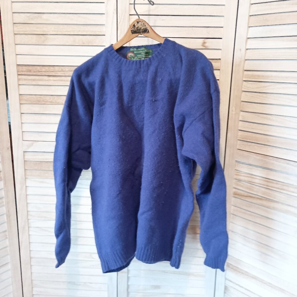 Very vintage roomy Abercrombie and Fitch Purple all wool sweater